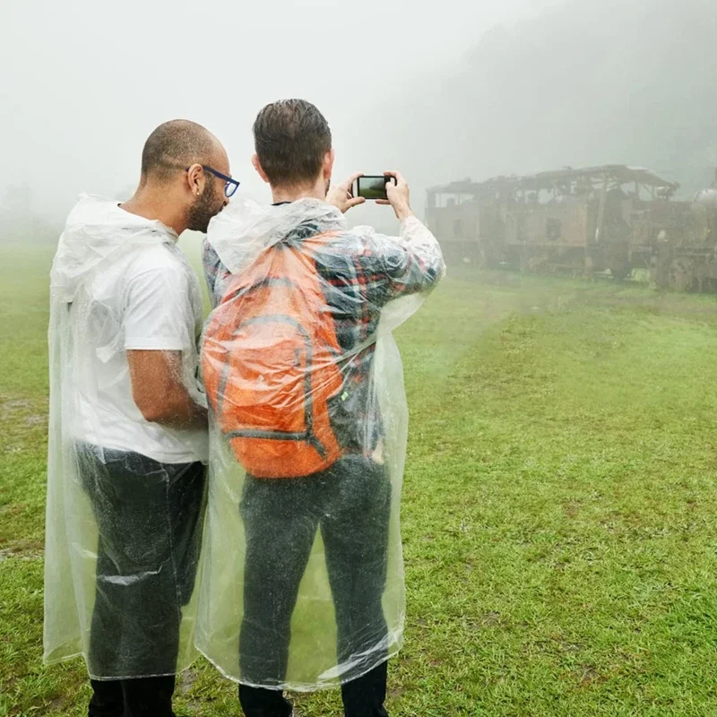 Disposable Waterproof Raincoat - Emergency Poncho Rain ulasan dan harga